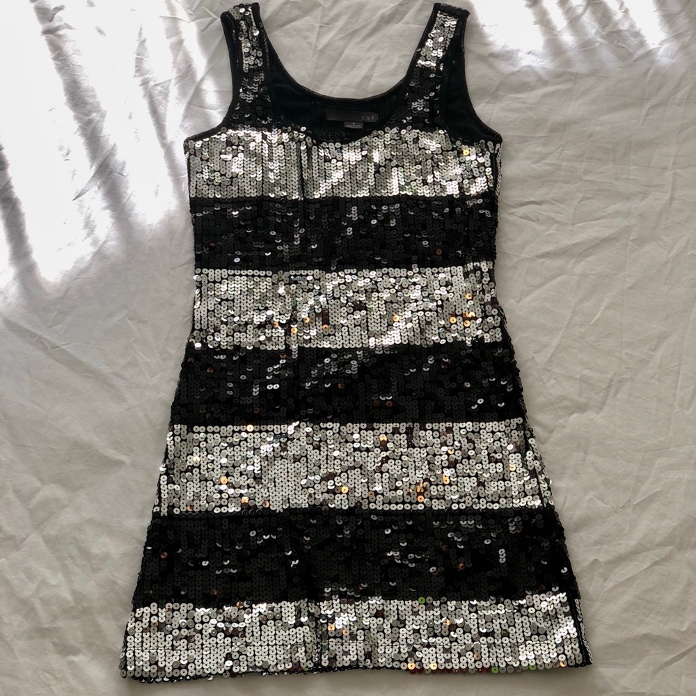 EUC - Sequin Forever 21 Mini Dress